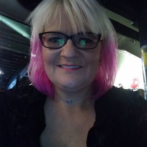 Meet your Posher, Tonya